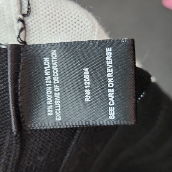 Hot Topic Black Short Sleeve School Sweater W/ Embroidered Pentagram Plus Sz2X - Picture 5 of 8